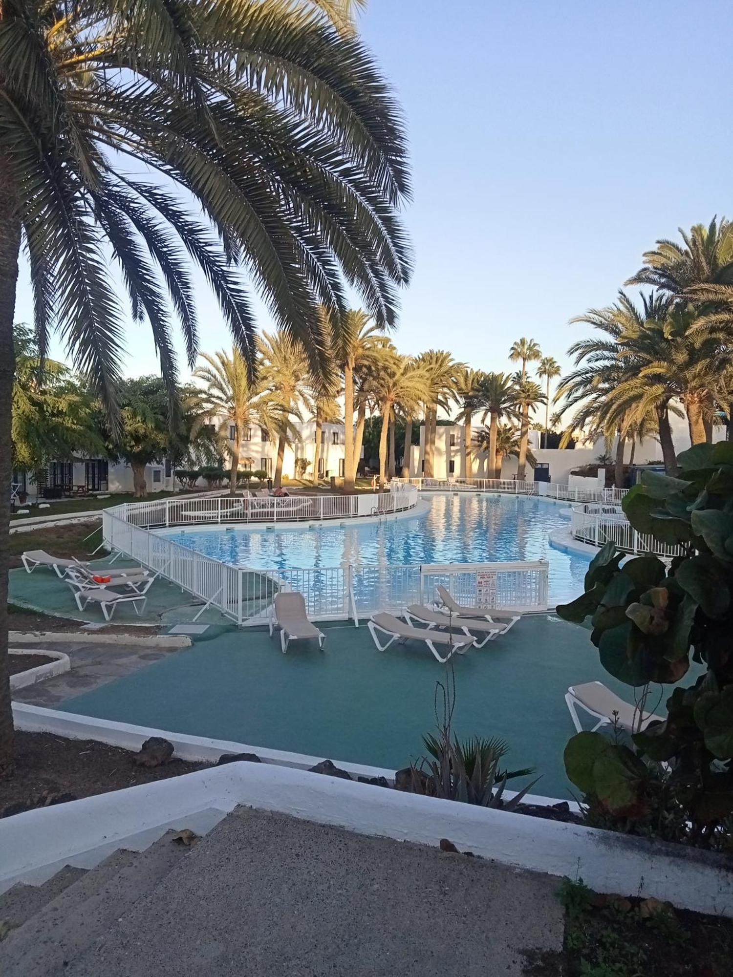 Alojamientos Playa Centro Corralejo 12 Экстерьер фото